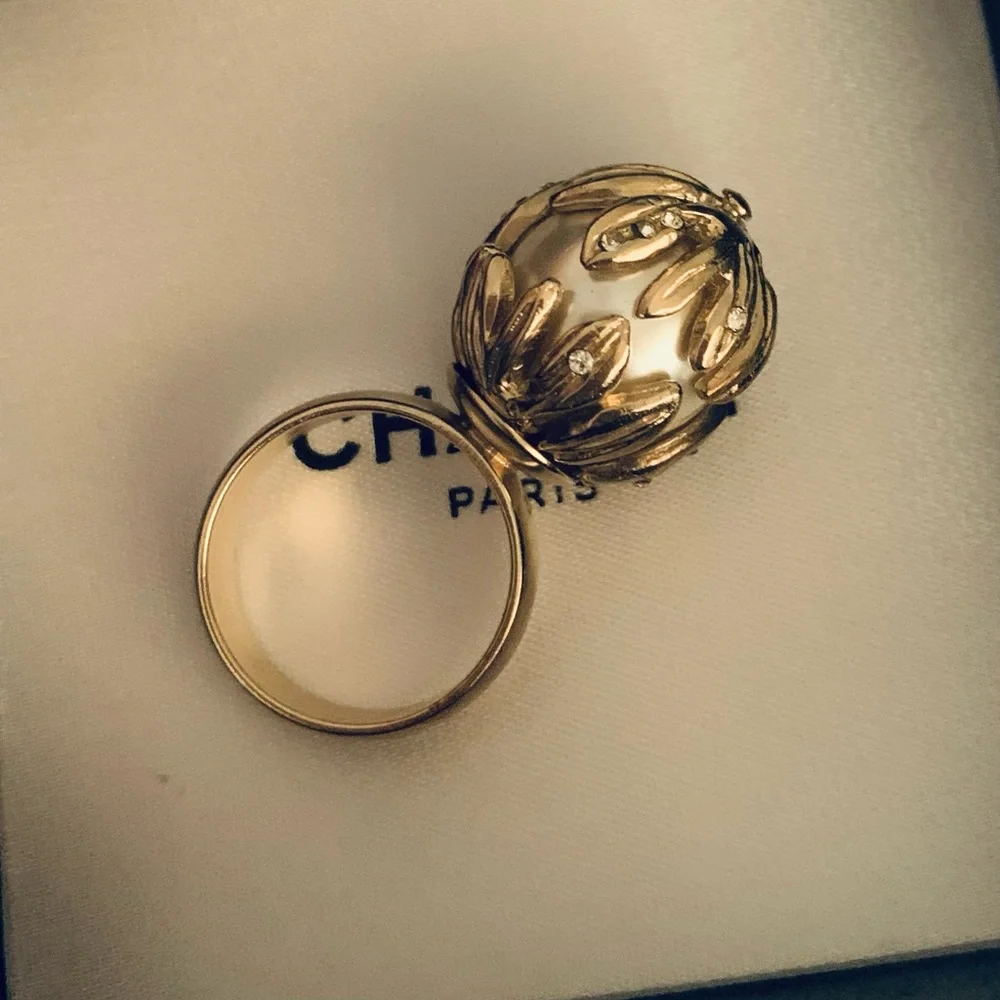 Chanel Ring - Picture 4 of 5
